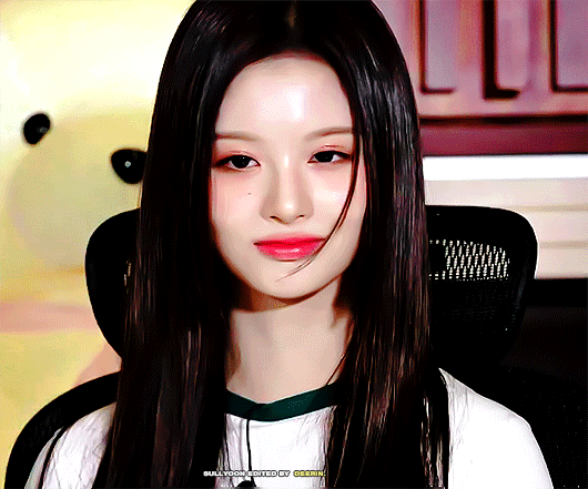 설윤 SULLYOON gif 엔믹스 Sullyoon nmixx 221028 나아이돌로산다