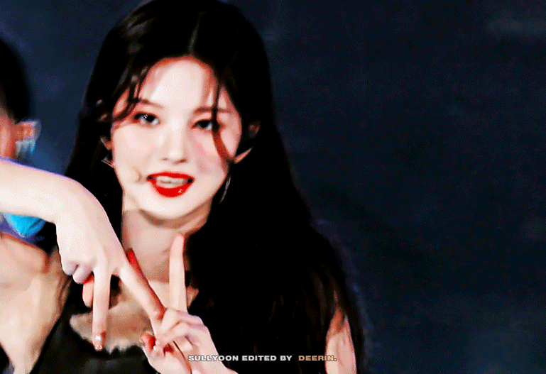 설윤 SULLYOON 가요대전 페이스캠 gif OO TANK 엔믹스 Sullyoon nmixx 221224