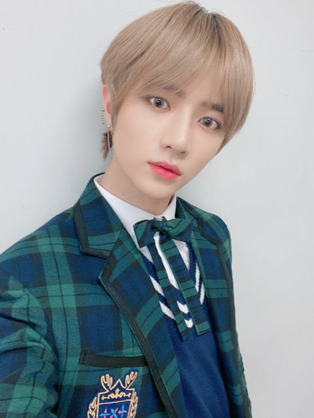 범규 Beomgyu 뮤직스테이션 RunAway 943 200124 9와4분의3승강장에서널기다려 MAGICHOUR MUSICSTATION 9と4分の3番線で君を待つ