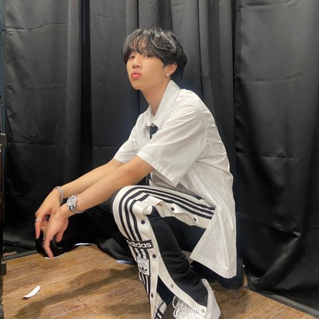 선우 Sunwoo 210627 아디다스 남찍사 남친짤