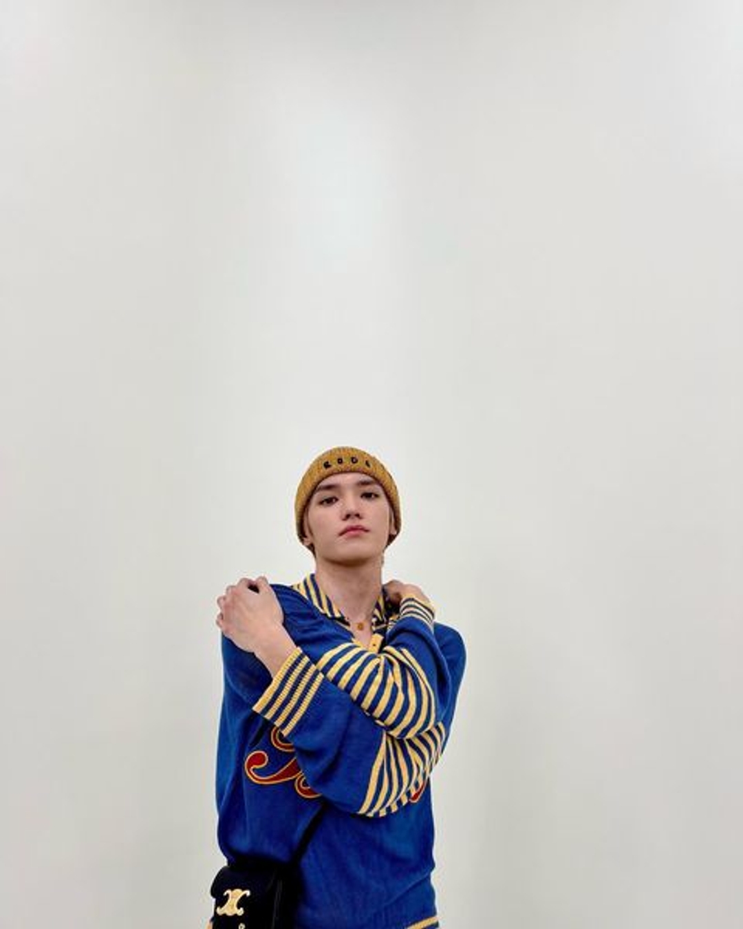 태용 Taeyong 남찍사 남친짤 컨버스 비니 20220321