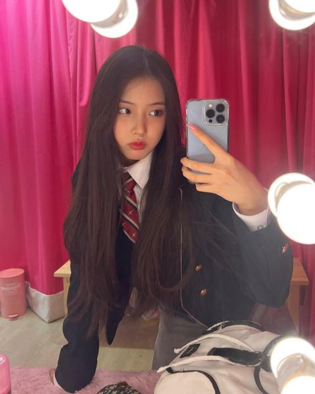 지우 JIWOO 셀카 Selfie 20220407 쮸스타그램