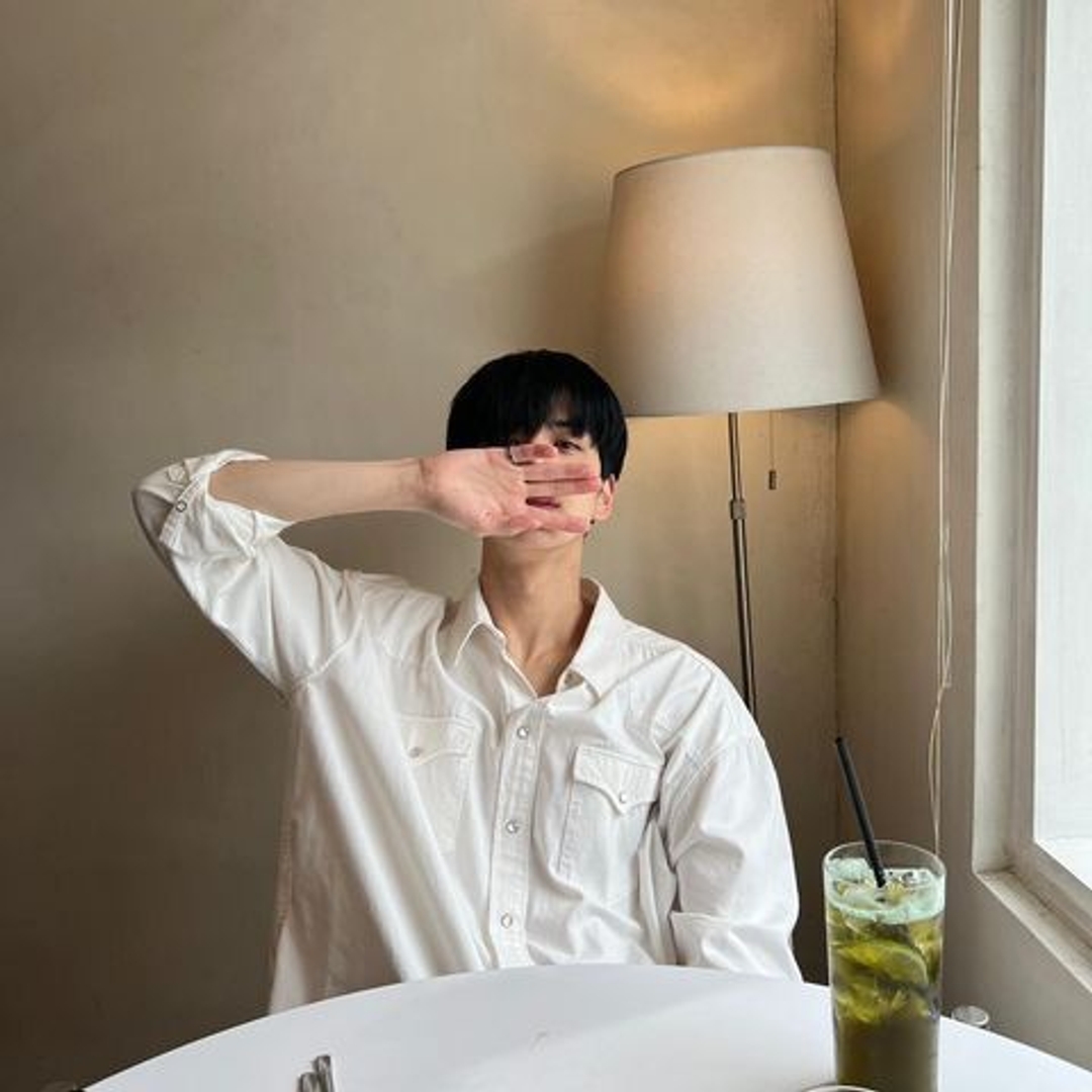 영훈 Younghoon 남찍사 남친짤 20220917