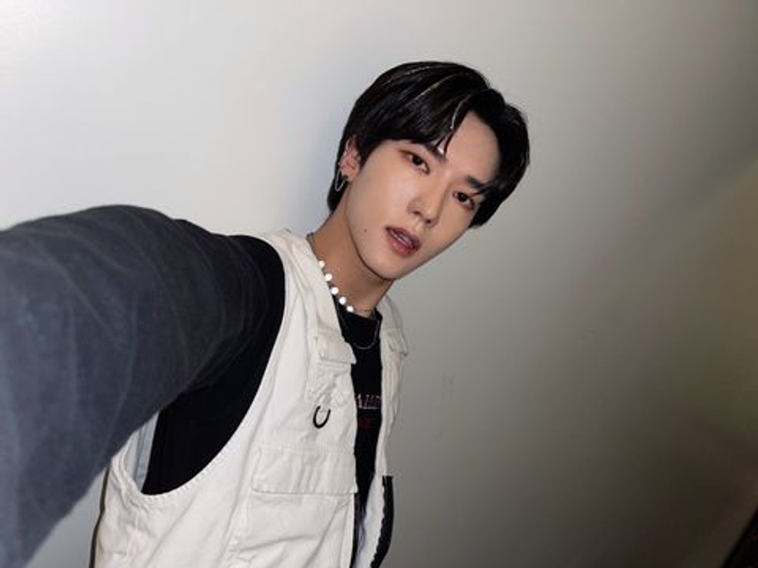 정훈 JUNG HOON 셀카 20221015