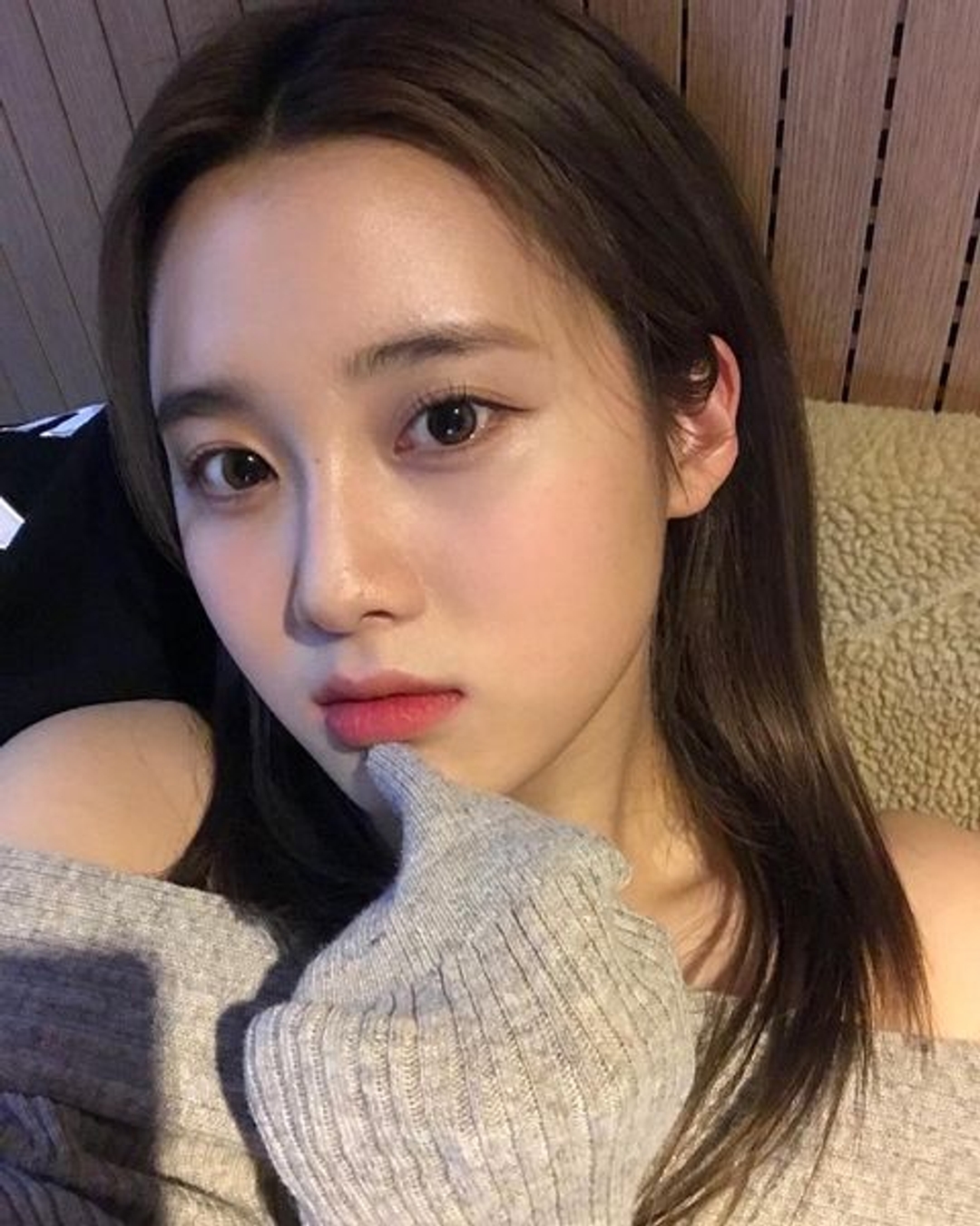 나영 NAYOUNG 셀카 Selfie 20221201