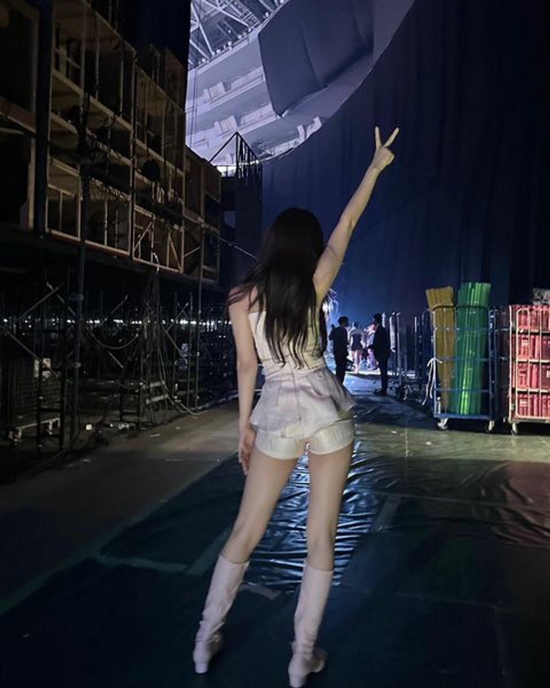 안유진 YUJIN 뒷모습 MAMA 마마 무대 20221201