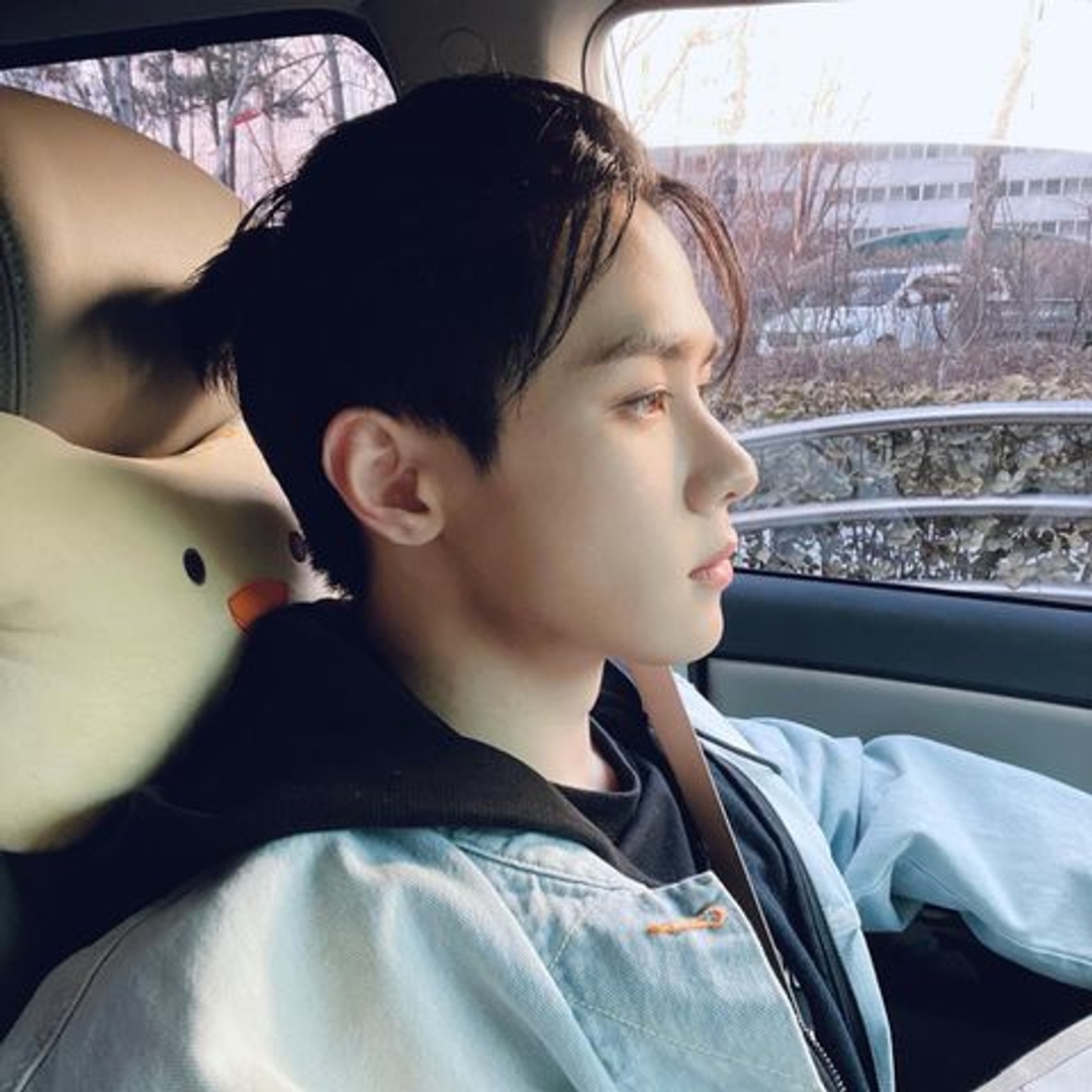 쿤 Kun 20210321 남찍사 남친짤 秘境 킥백 KickBack