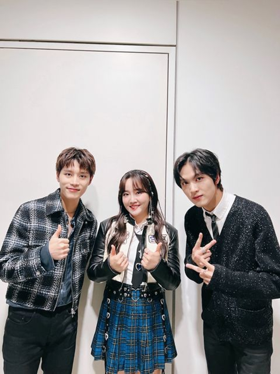 해찬 Haechan 태일 Taeil 남찍사 20221231 2022가요대제전 비밀번호486