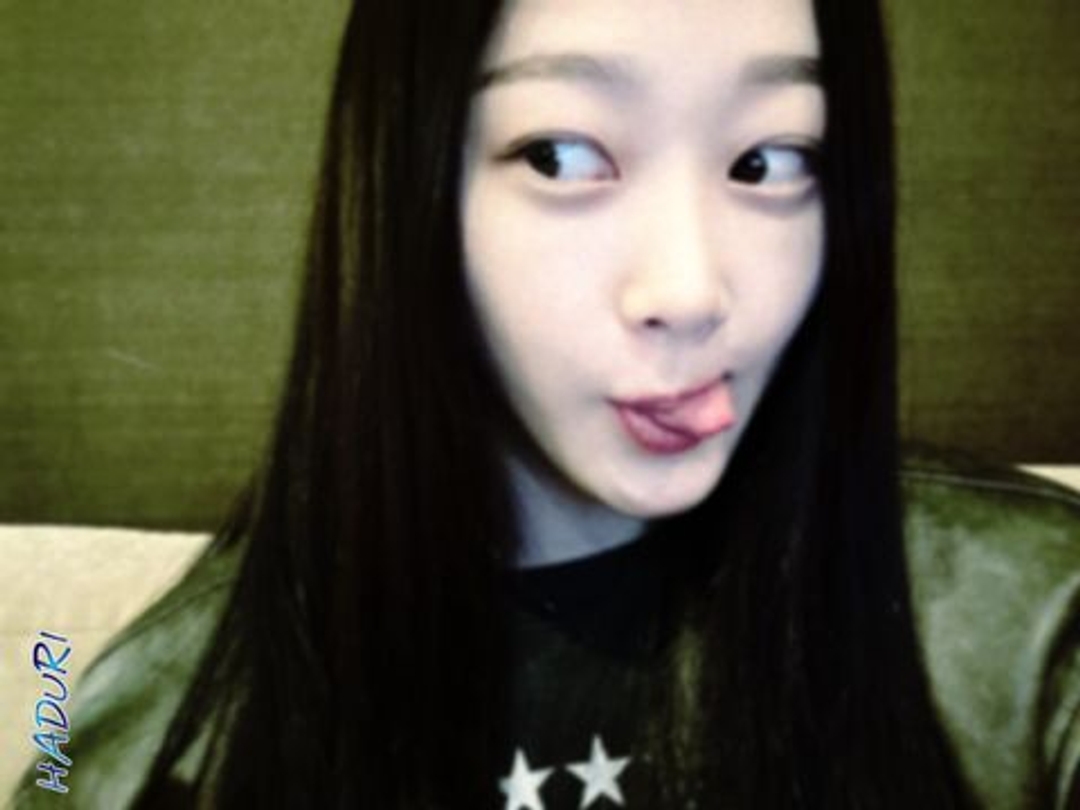 지젤 GISELLE 셀카 Selfie 감성 하두리 HADURI 20230312
