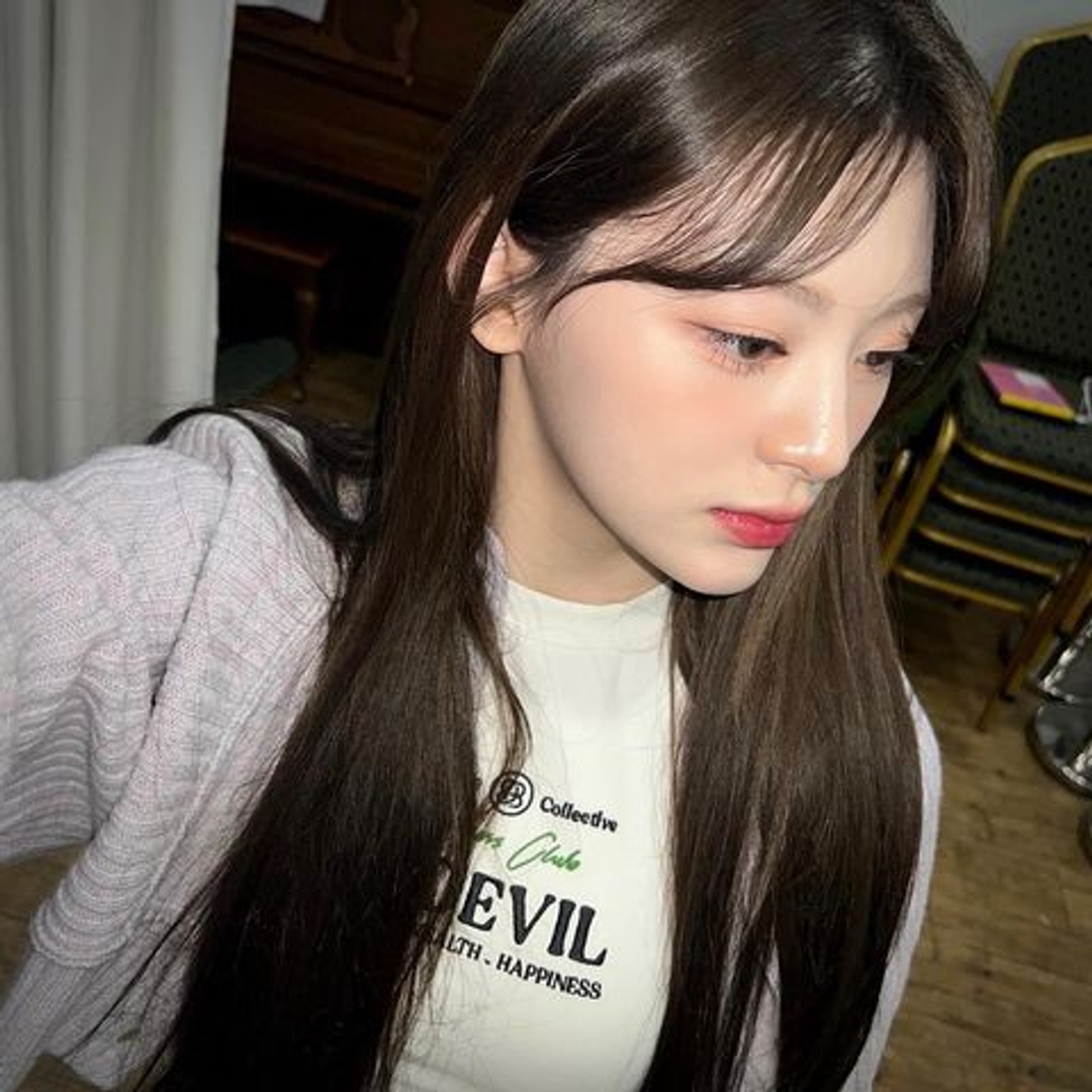 세은 SEEUN 셀카 Selfie 여친짤 테디베어 teddybear 20230313