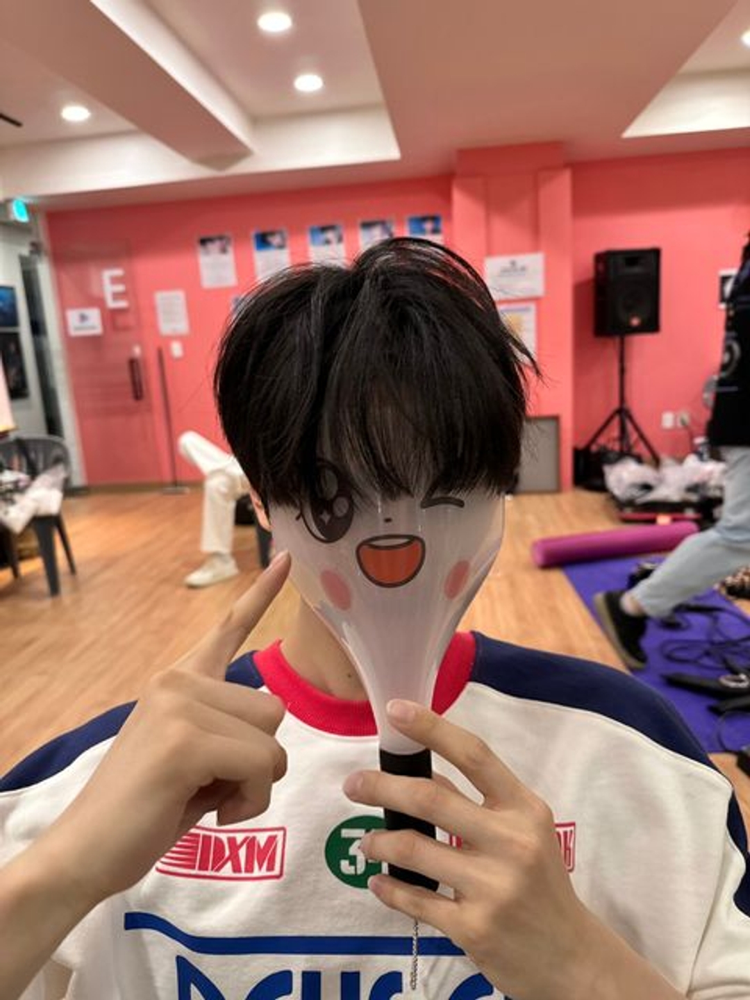 김규빈 KIM GYUVIN 일상 셀카 Selfie 셀피 daily 데일리 You_had_me_at_HELLO FeelthePOP 20240530